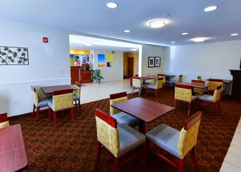 Days Inn by Wyndham Greensboro NC hotel thumbnail 3