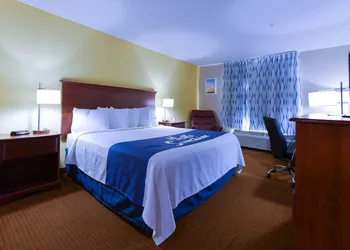 Days Inn by Wyndham Greensboro NC hotel thumbnail 4