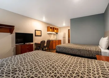 WoodSpring Suites Macon North I-75 hotel thumbnail 6