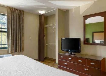 Extended Stay America Suites Chicago Itasca hotel thumbnail 8