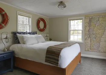 Basin Harbor hotel thumbnail 2