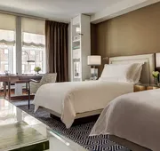 The Carlyle, A Rosewood Hotel hotel detail image 7