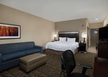 Hampton Inn & Suites Portland/Vancouver hotel thumbnail 6
