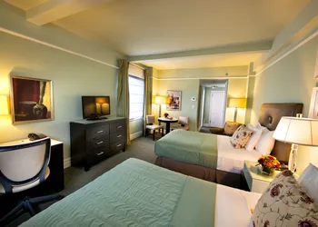 Hotel Beacon hotel thumbnail 6