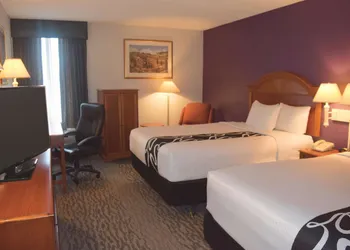 La Quinta Inn by Wyndham Binghamton - Johnson City hotel thumbnail 4