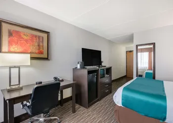 Best Western Waukesha Grand hotel thumbnail 6
