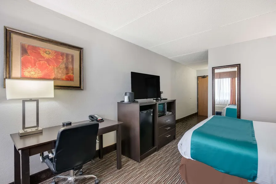 Best Western Waukesha Grand hotel detail image 6