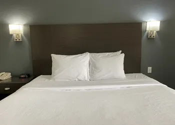 Baymont by Wyndham Wilmington hotel thumbnail 8