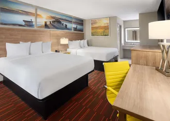 Days Inn by Wyndham Forsyth hotel thumbnail 4