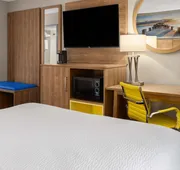 Days Inn by Wyndham Forsyth hotel detail image 5