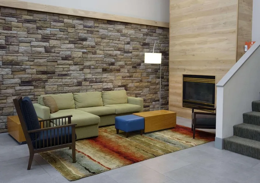 Country Inn & Suites by Radisson, Ankeny, IA hotel detail image 2