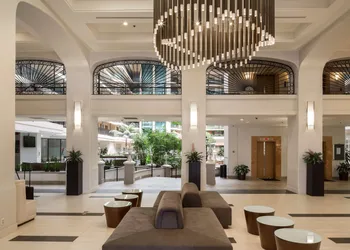 Embassy Suites by Hilton Anaheim North hotel thumbnail 2