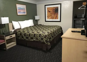 Downtown Inn hotel thumbnail 4
