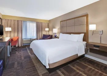 Hampton Inn Waterbury hotel thumbnail 7