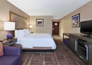 Hampton Inn Waterbury hotel thumbnail 8