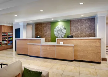 Fairfield Inn & Suites by Marriott Albany hotel thumbnail 2