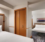 Fairfield Inn & Suites by Marriott Albany hotel detail image 4