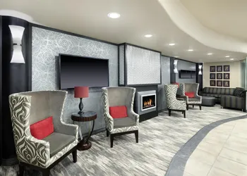 Best Western Premier Crown Chase Inn & Suites hotel thumbnail 2
