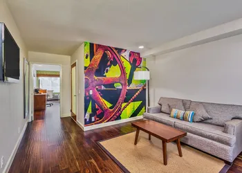Hotel Indigo Anaheim by IHG hotel thumbnail 6