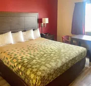 Econo Lodge Inn & Suites Corning Travel Center hotel detail image 3