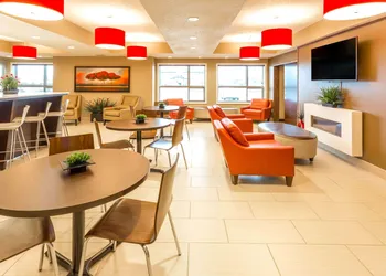 Microtel Inn & Suites By Wyndham Whitecourt hotel thumbnail 2