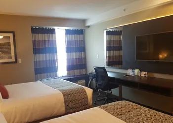 Microtel Inn & Suites By Wyndham Whitecourt hotel thumbnail 8