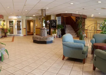 Travelodge by Wyndham Victoriaville hotel thumbnail 2