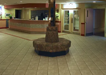 Travelodge by Wyndham Victoriaville hotel thumbnail 6