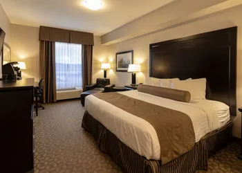 The Kanata by BCMInns Whitecourt hotel thumbnail 7