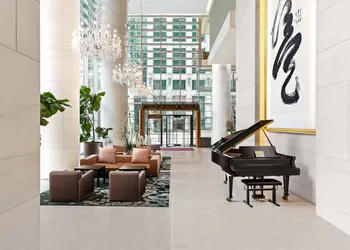 Shangri-La Vancouver hotel thumbnail 3