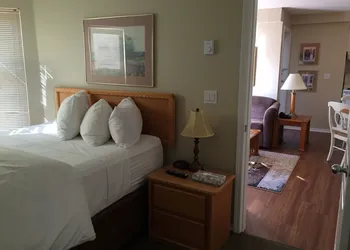 Times Square Suites Hotel hotel thumbnail 8