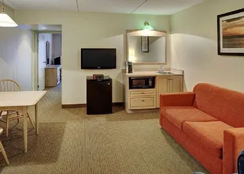Thompson's Best Value Inn & Suites hotel thumbnail 6