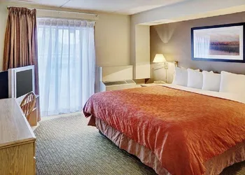 Thompson's Best Value Inn & Suites hotel thumbnail 8