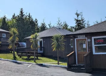 Little Beach Resort hotel thumbnail 2