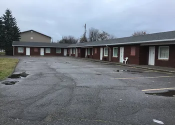 Kingsway Inn Motel hotel thumbnail 8