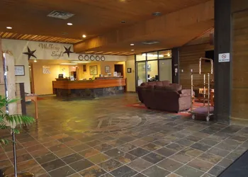 Walking Eagle Inn & Lodge hotel thumbnail 2