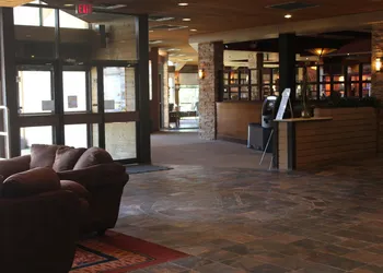 Walking Eagle Inn & Lodge hotel thumbnail 3