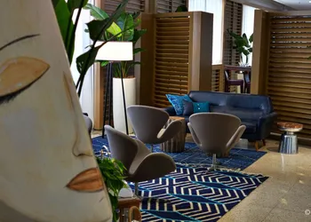 Marseilles Beachfront Hotel hotel thumbnail 6