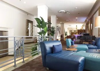 Marseilles Beachfront Hotel hotel thumbnail 8