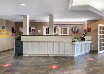 Quality Inn & Suites Quispamsis hotel thumbnail 3