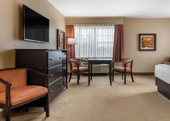 Quality Inn & Suites Quispamsis hotel thumbnail 8
