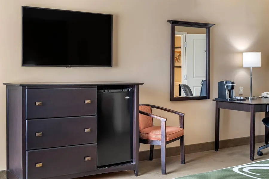 Quality Inn & Suites Quispamsis hotel detail image 6