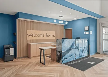 Home Inn and Suites Regina Airport hotel thumbnail 2