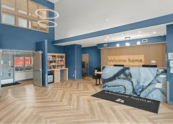 Home Inn and Suites Regina Airport hotel thumbnail 4
