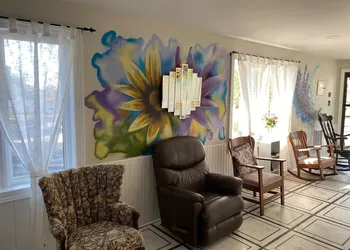 Windspire Inn hotel thumbnail 2