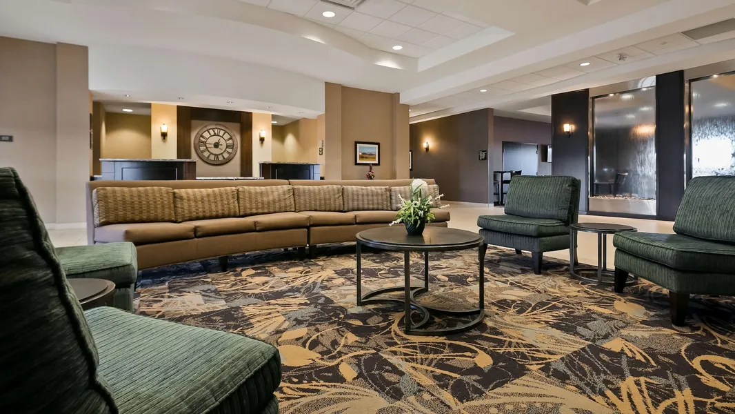 Best Western Plus Okotoks Inn & Suites hotel detail image 2