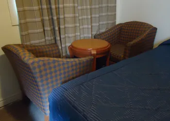 Star Inn by Elevate Rooms hotel thumbnail 6