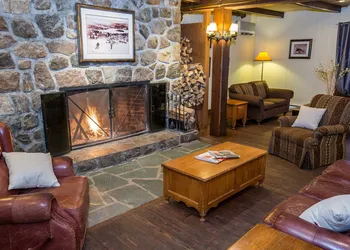 Place St-Bernard hotel thumbnail 4