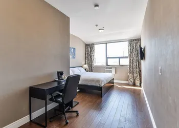 Nu Hotel Toronto hotel thumbnail 8