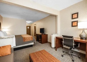Quality Inn Pocatello North hotel thumbnail 2